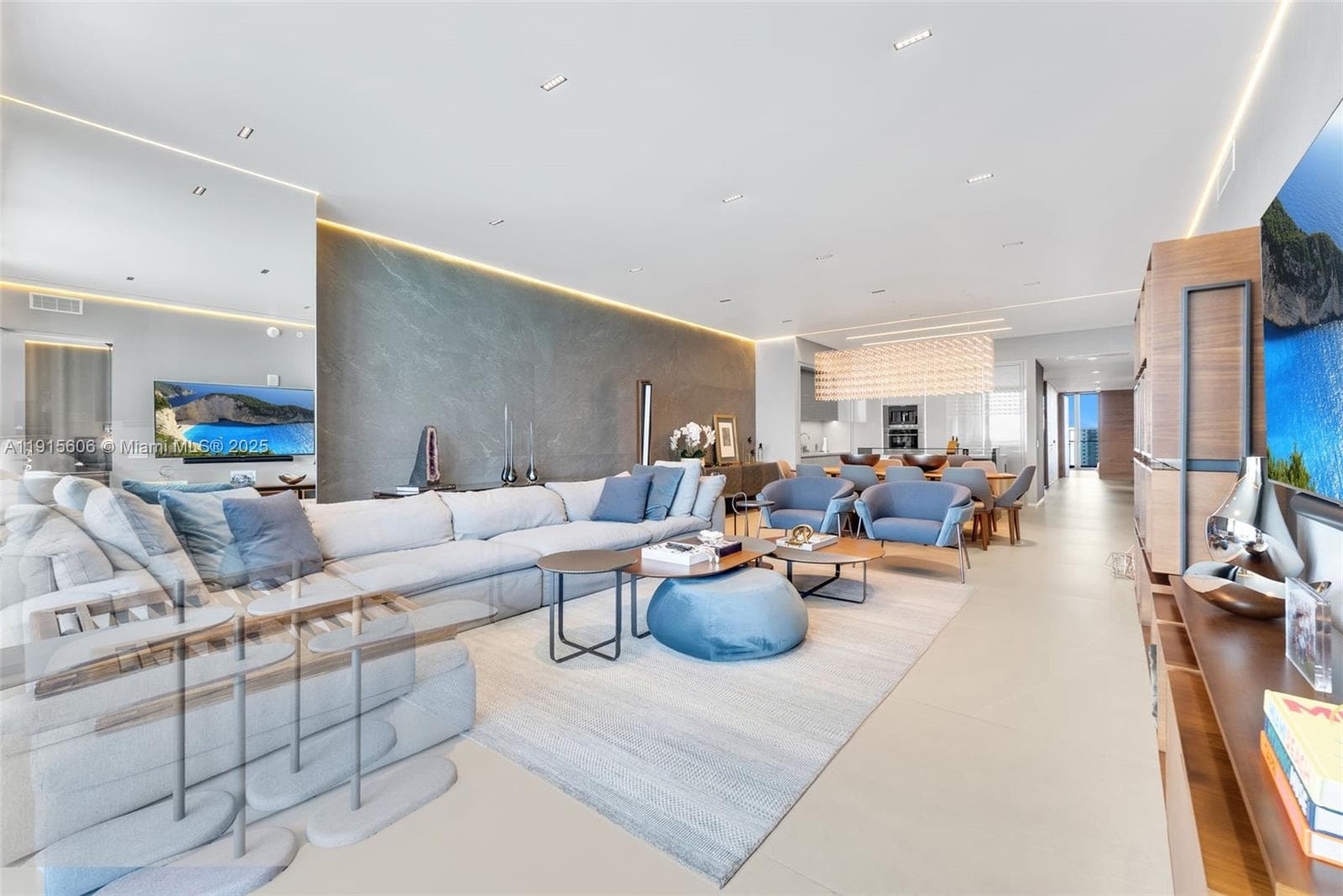 18975 Collins Ave 1002 photo 3