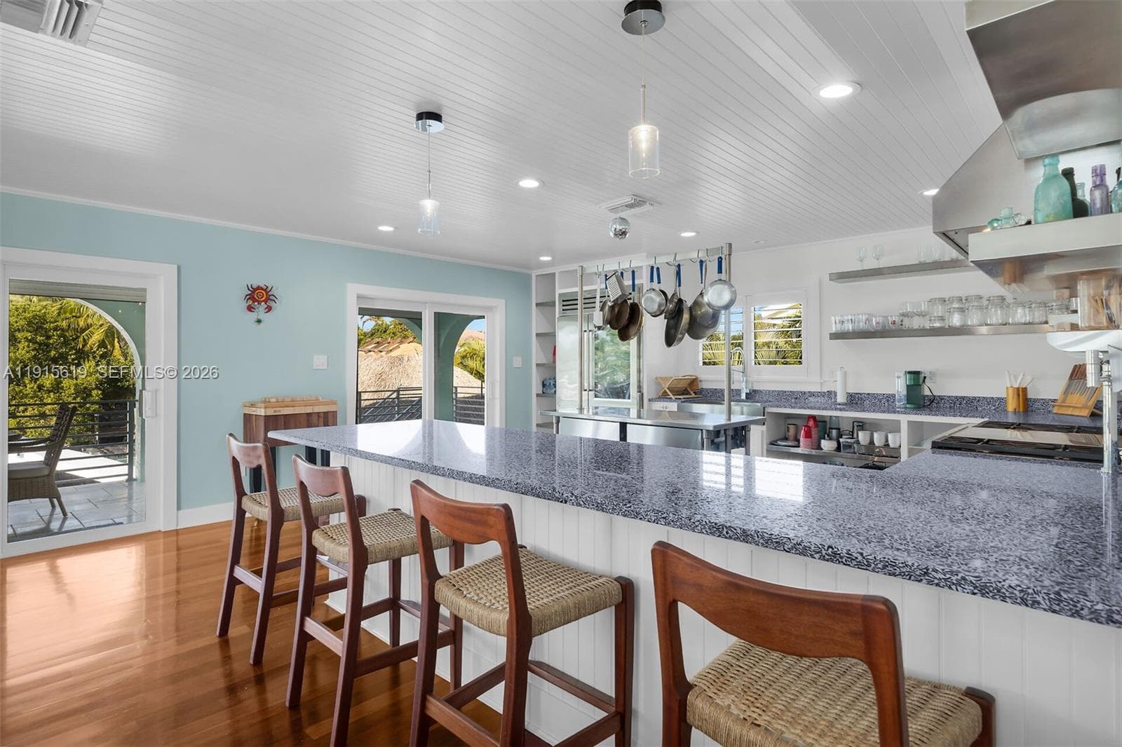 232 W Seaview Dr photo 13