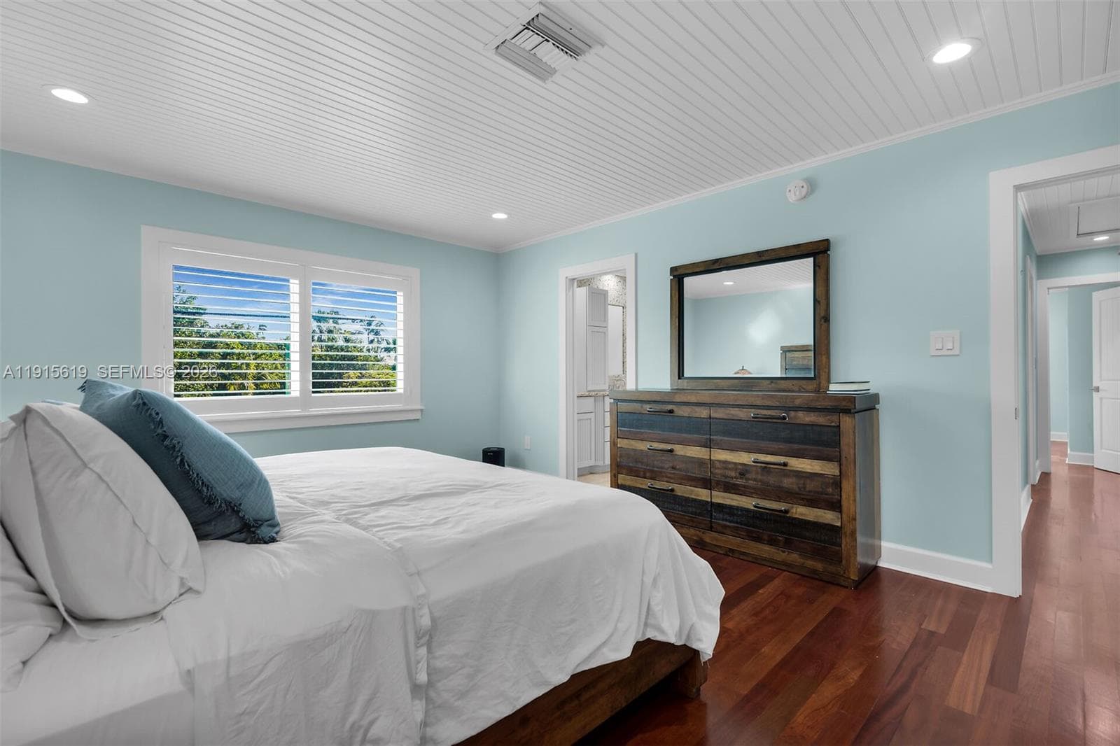 232 W Seaview Dr photo 20