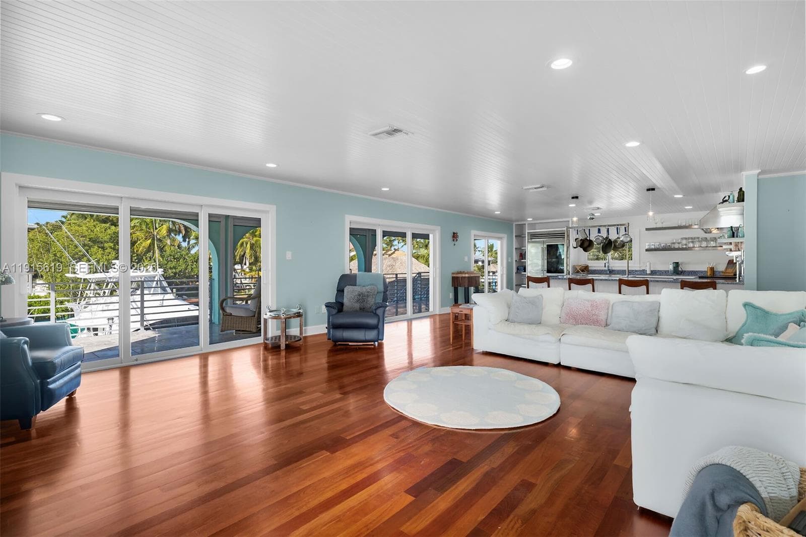 232 W Seaview Dr photo 15