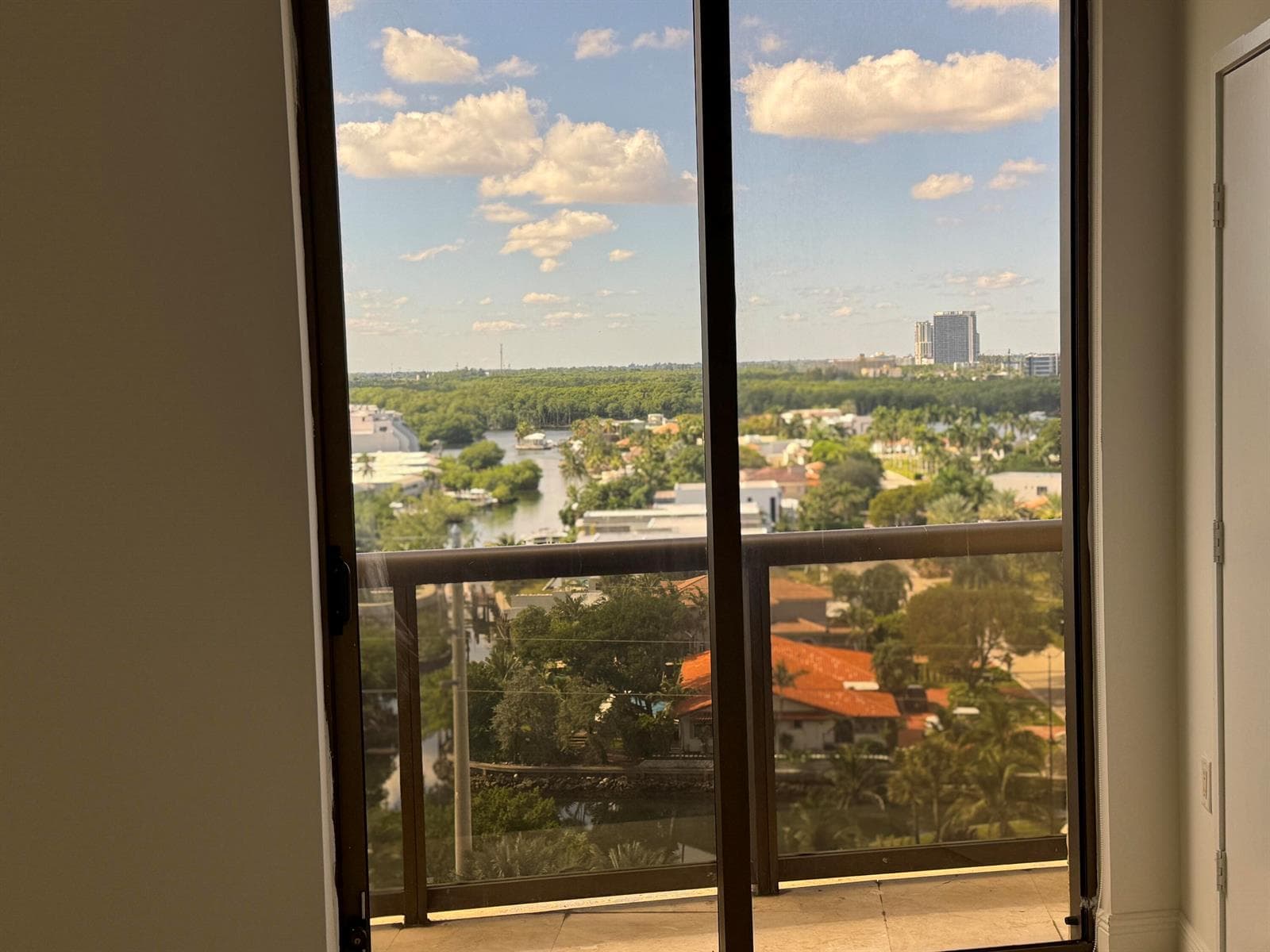 16275 Collins Avenue #1004 photo 20