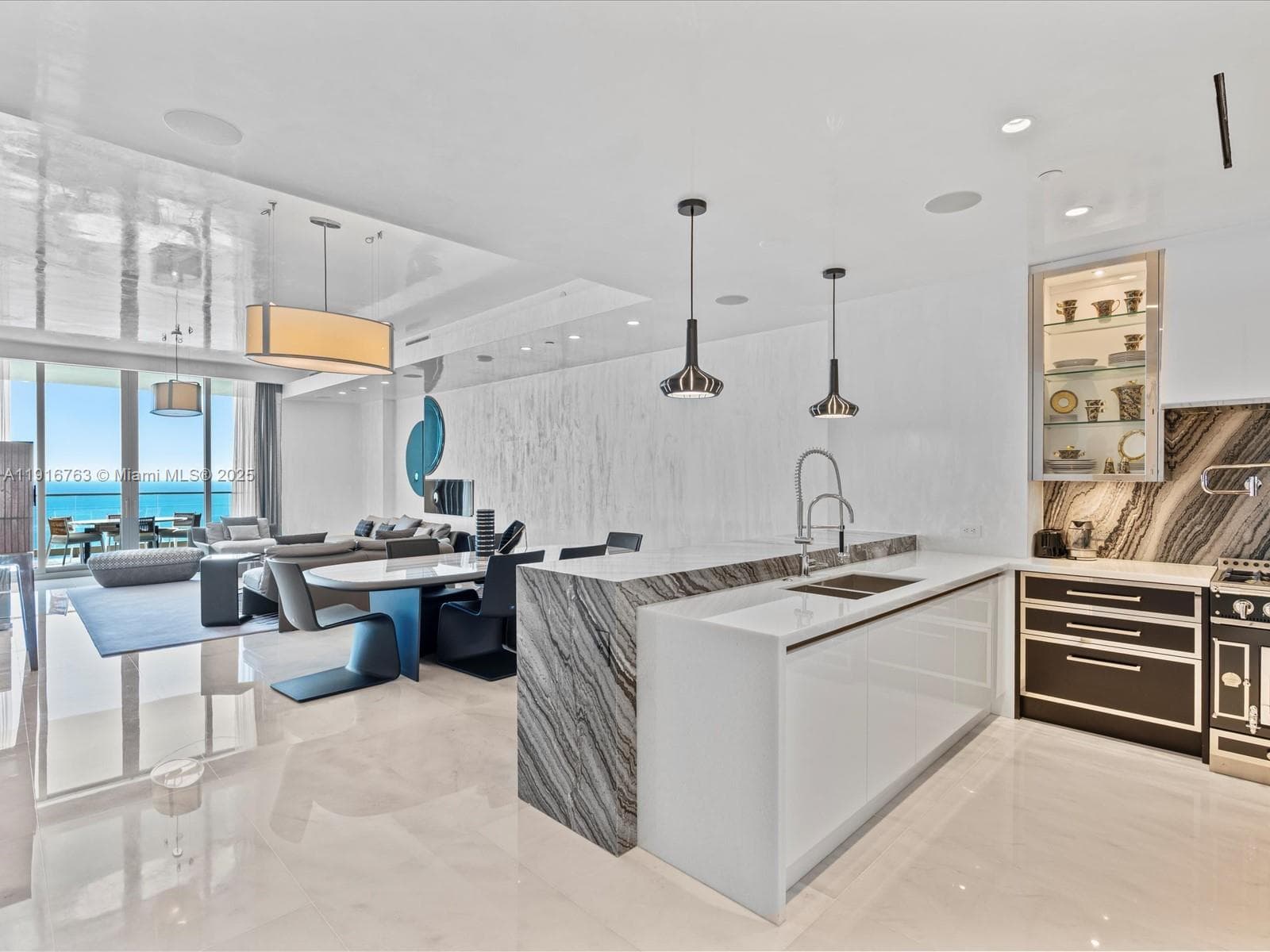 17901 Collins Ave 2602 photo 4
