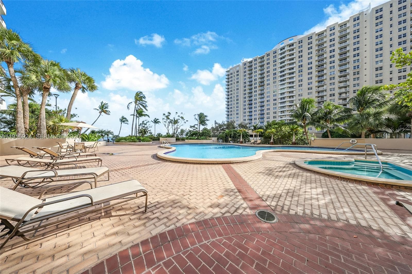 520 Brickell Key Dr A1104 photo 24