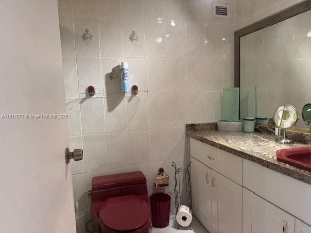5401 Collins Ave 931 photo 17