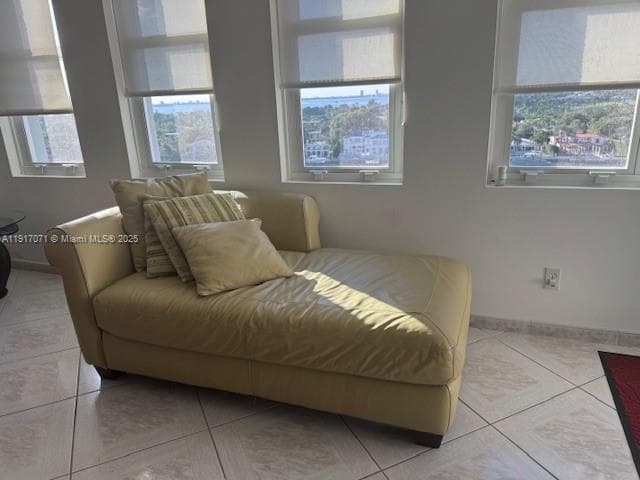 5401 Collins Ave 931 photo 20
