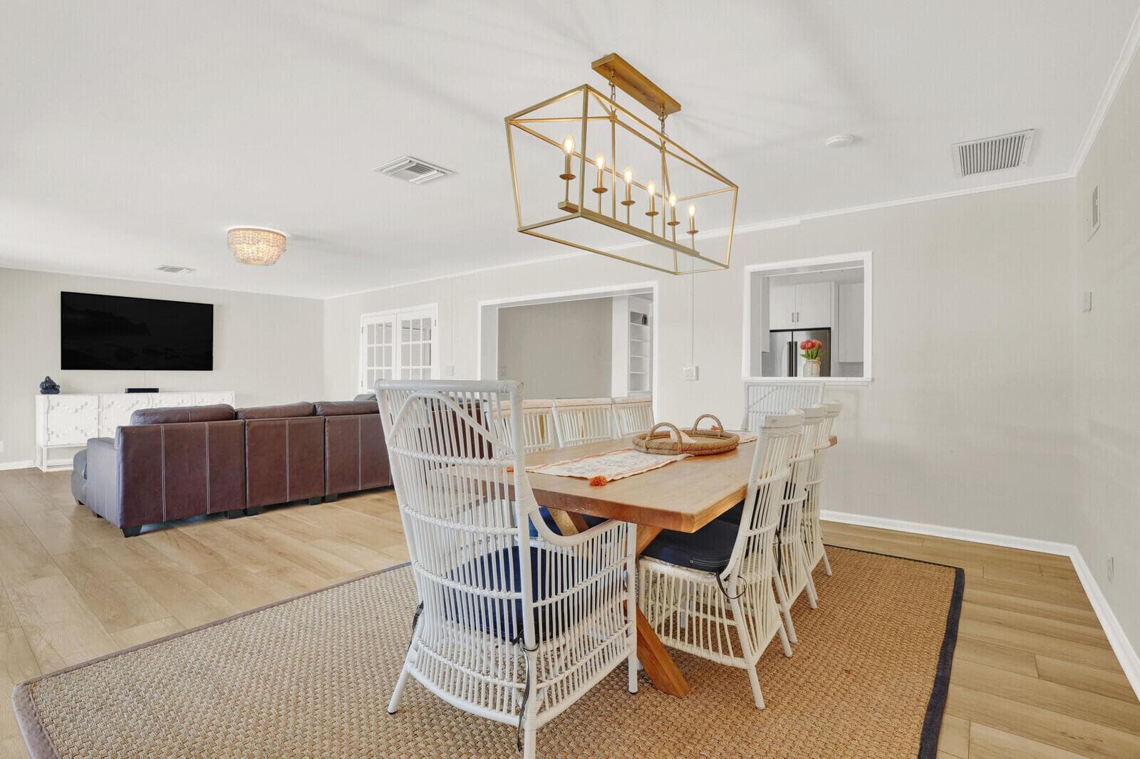12980 Prosperity Farms Road photo 18
