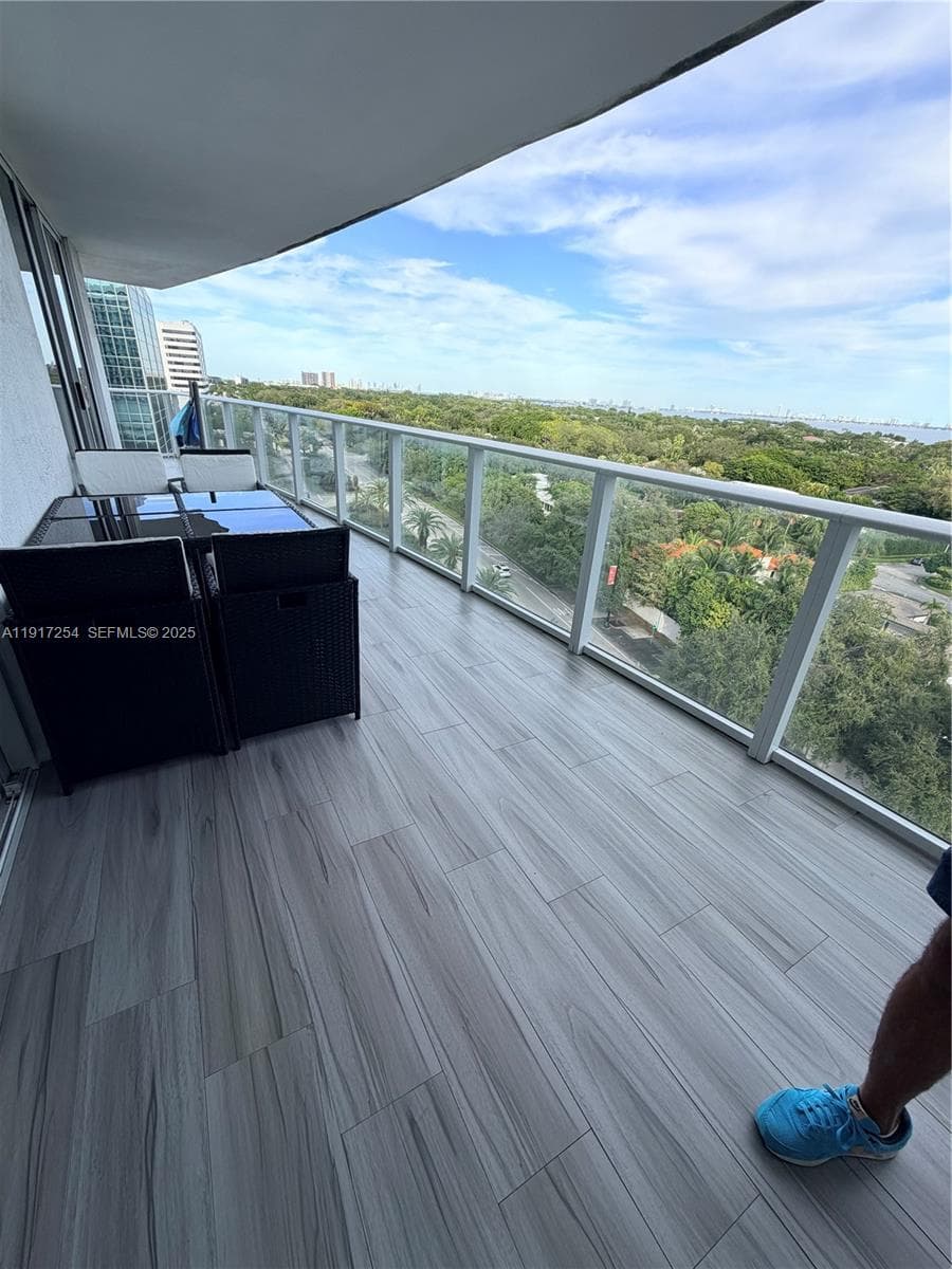4250 Biscayne Blvd 902 photo 4