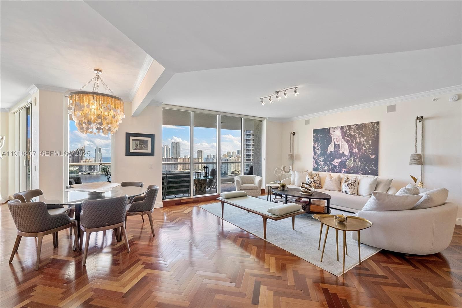 6000 Island Blvd 2406 photo 12