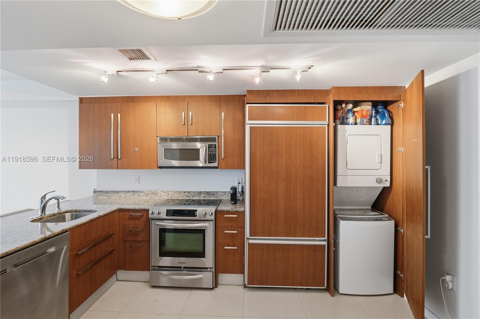 10275 Collins Avenue 1101 photo 13