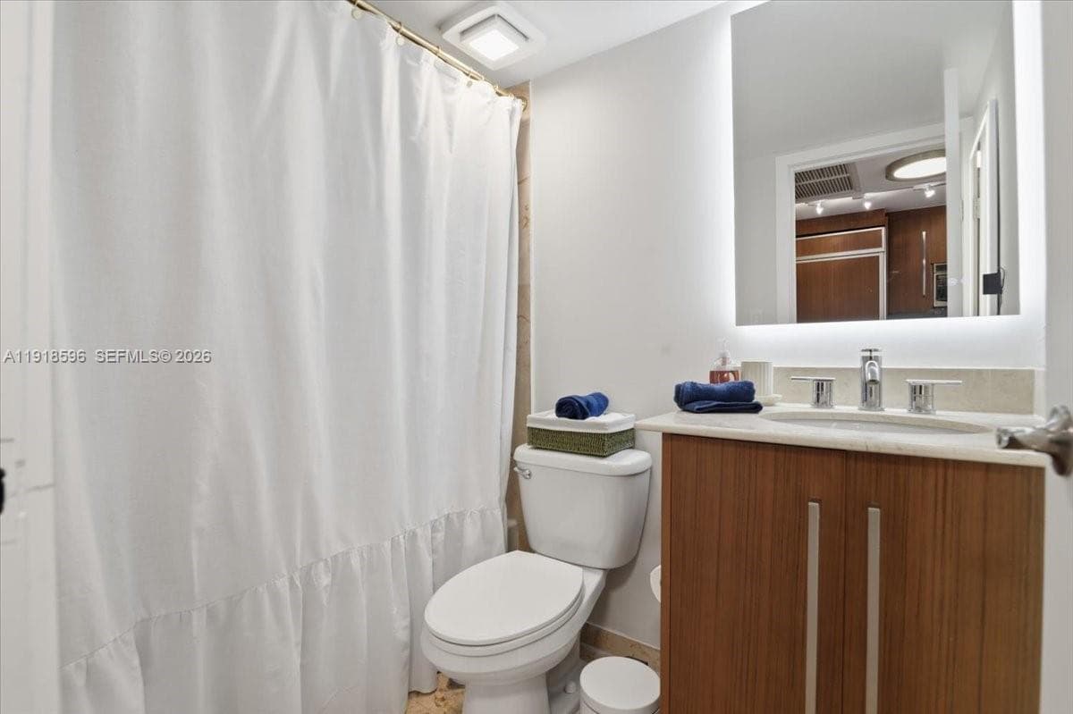 10275 Collins Avenue 1101 photo 22