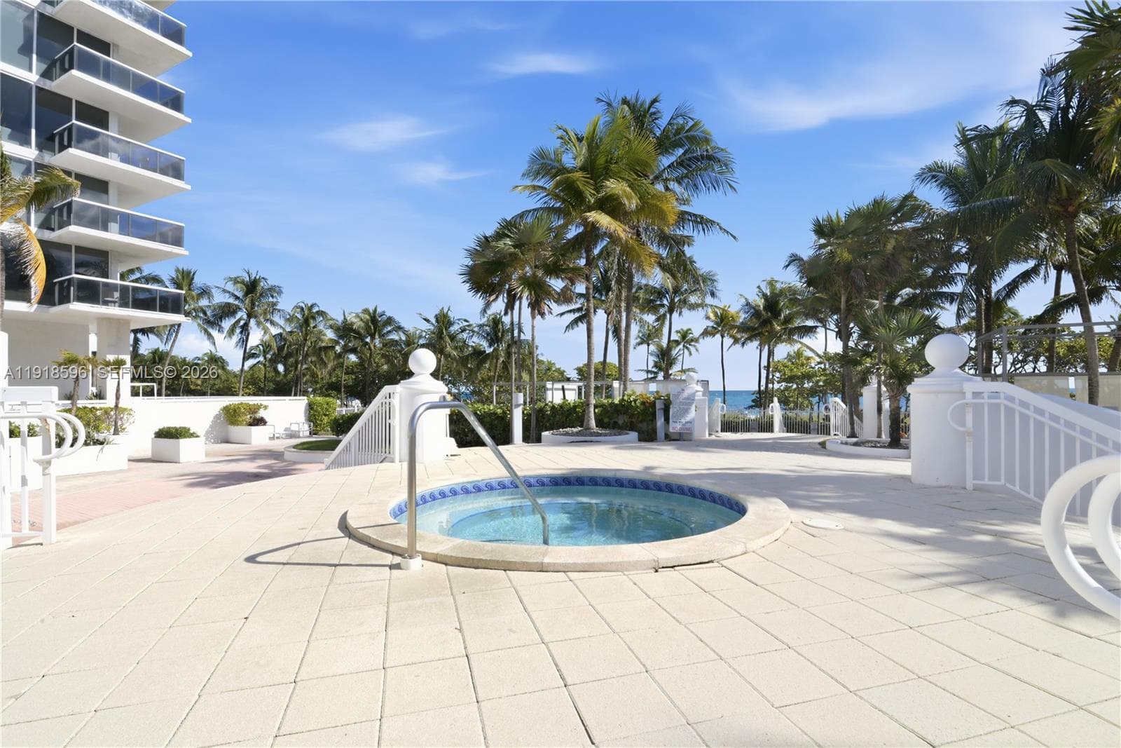 10275 Collins Avenue 1101 photo 7