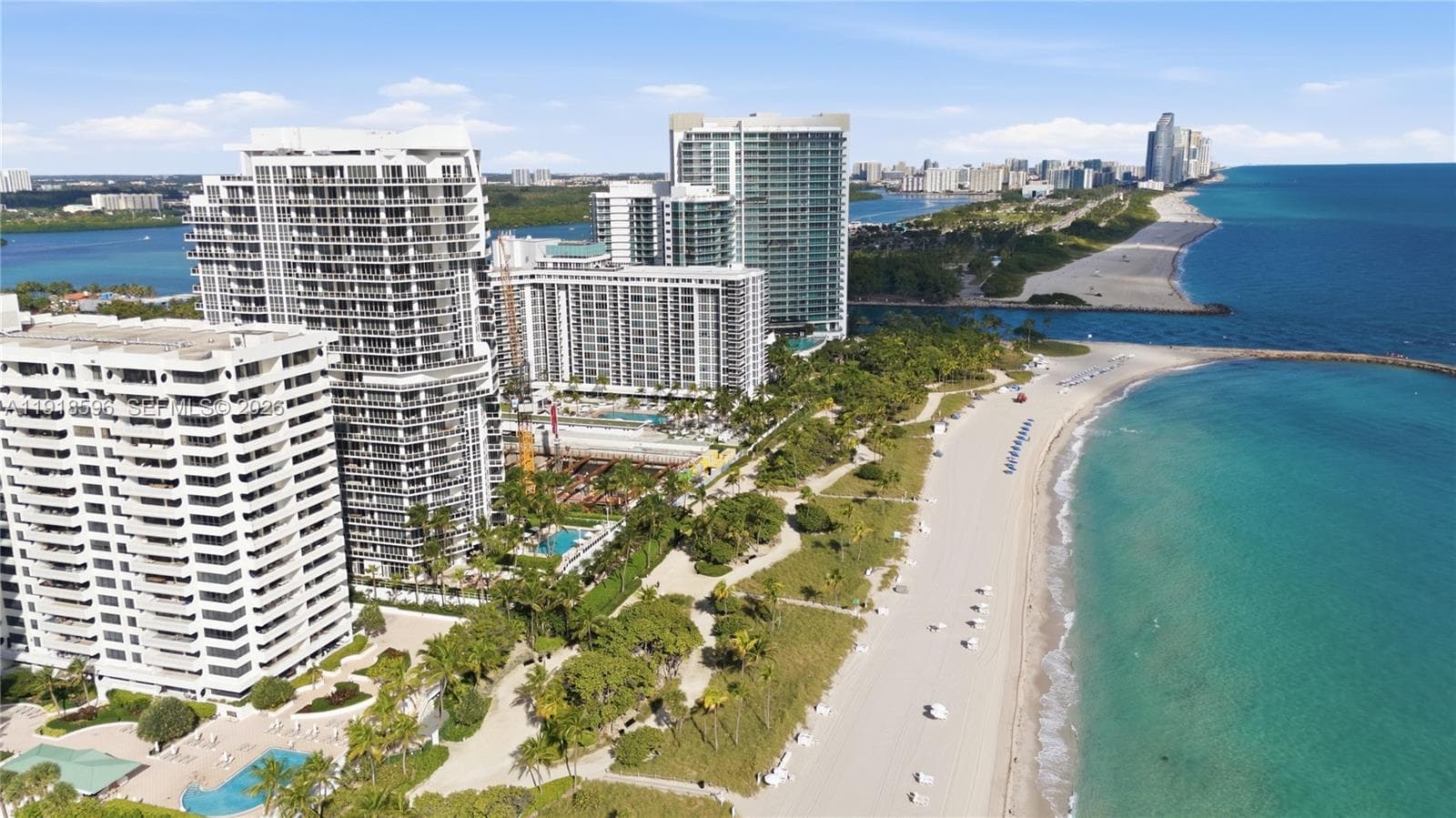 10275 Collins Avenue 1101 photo 4