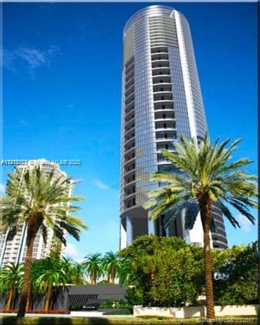 18555 COLLINS AVE 4804 photo 2