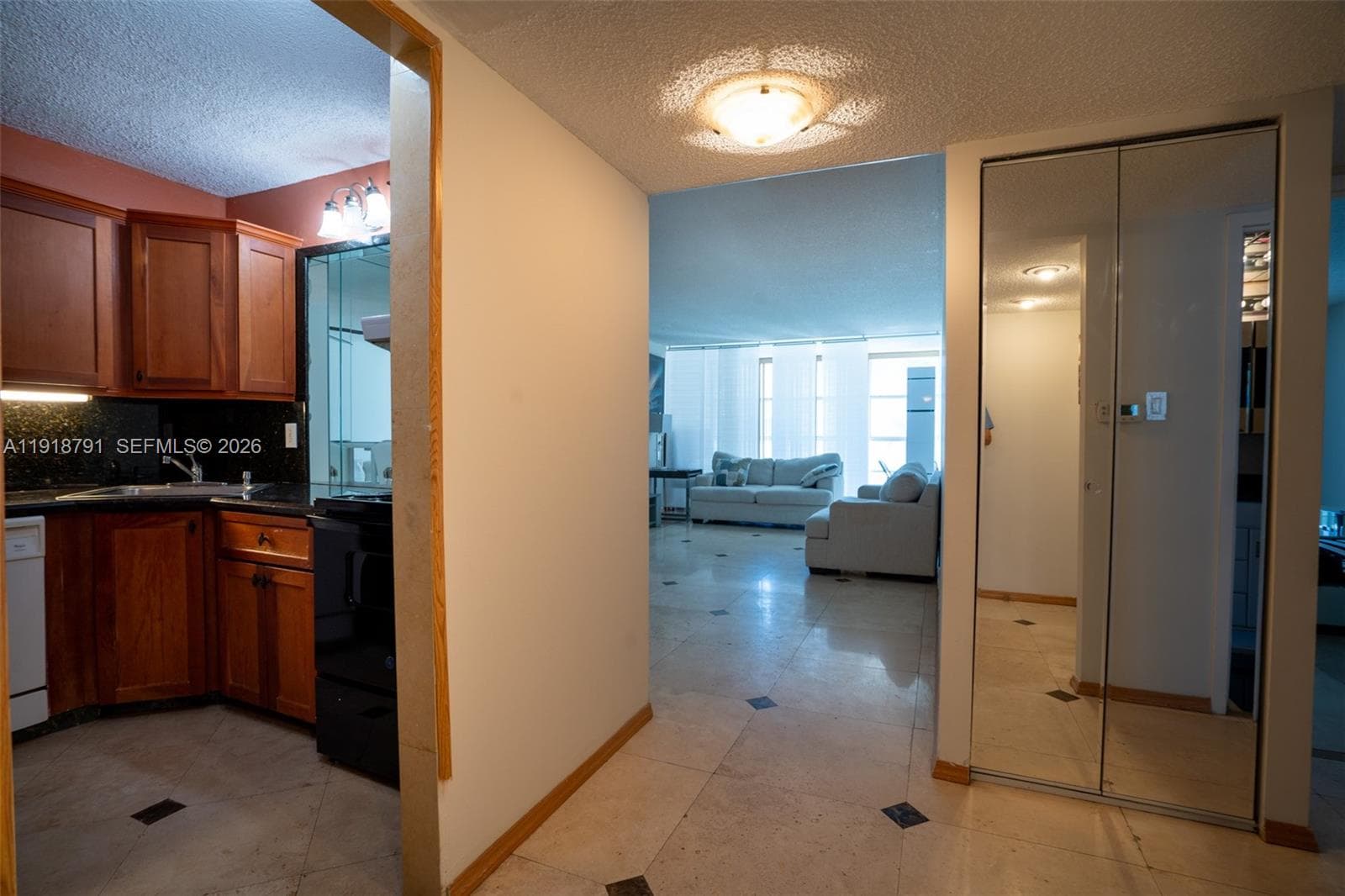 701 Three Islands Blvd 506 photo 4