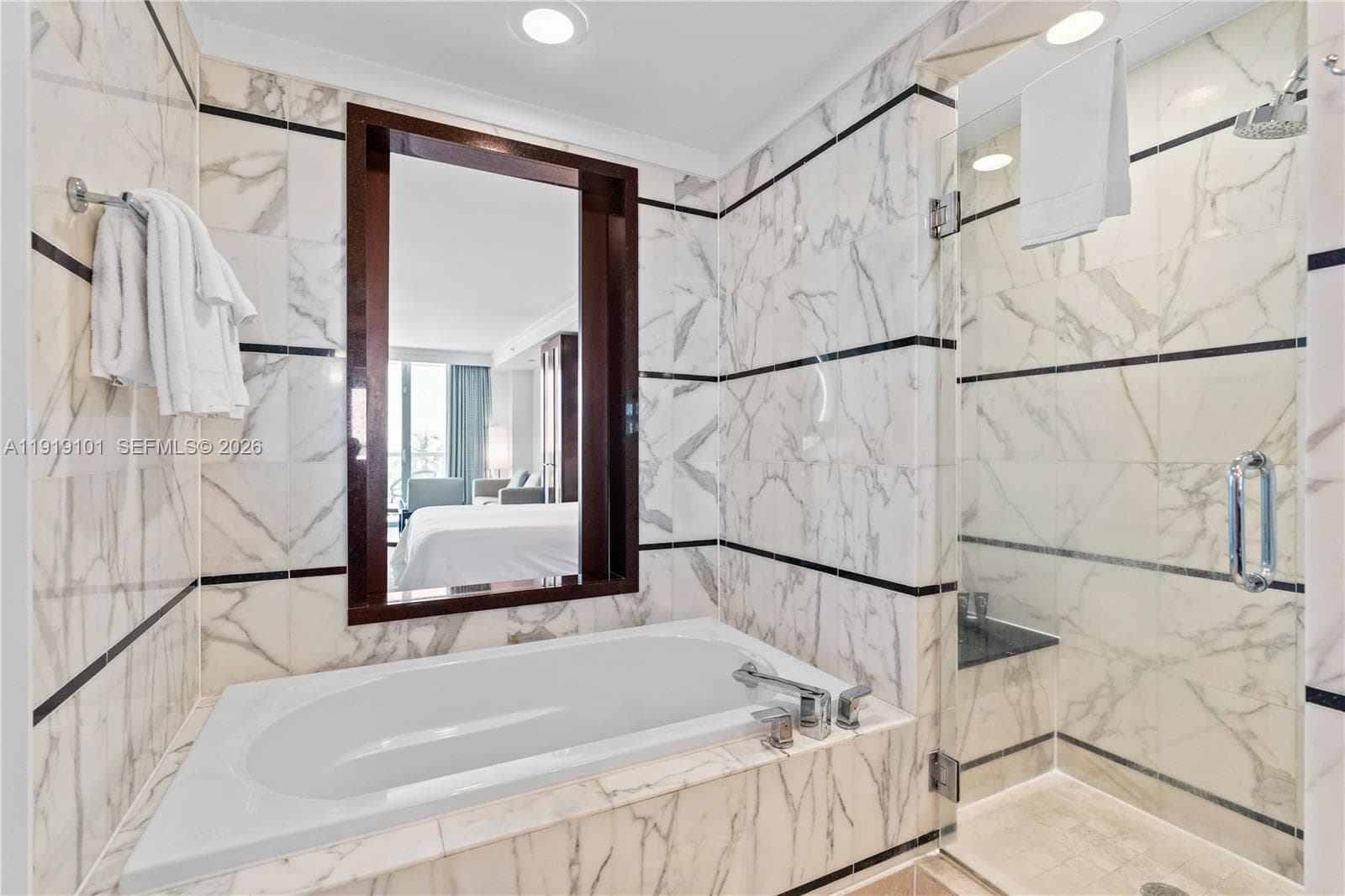 4391 Collins Ave 413 photo 22