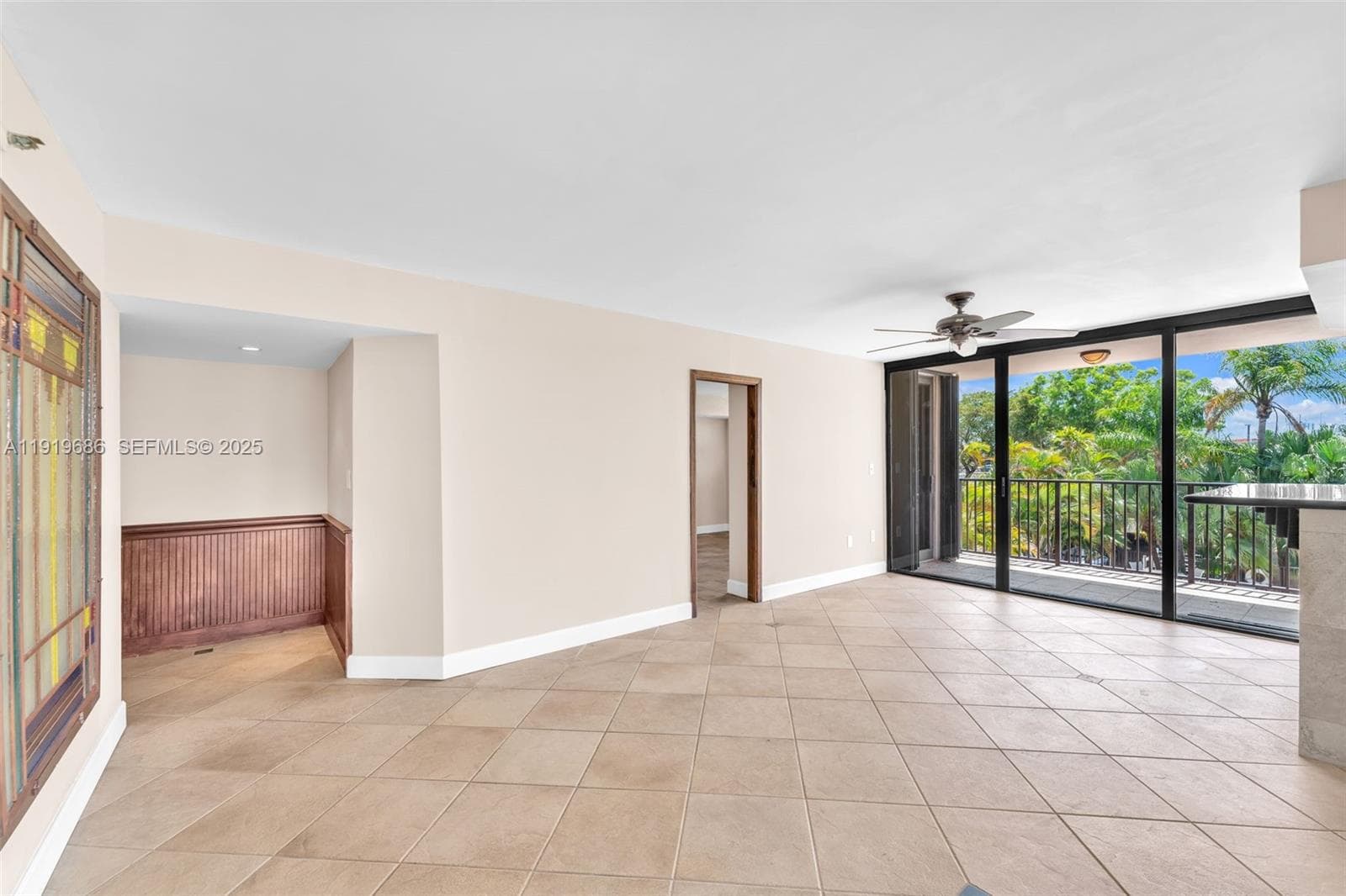 801 N Venetian Dr 208 photo 24
