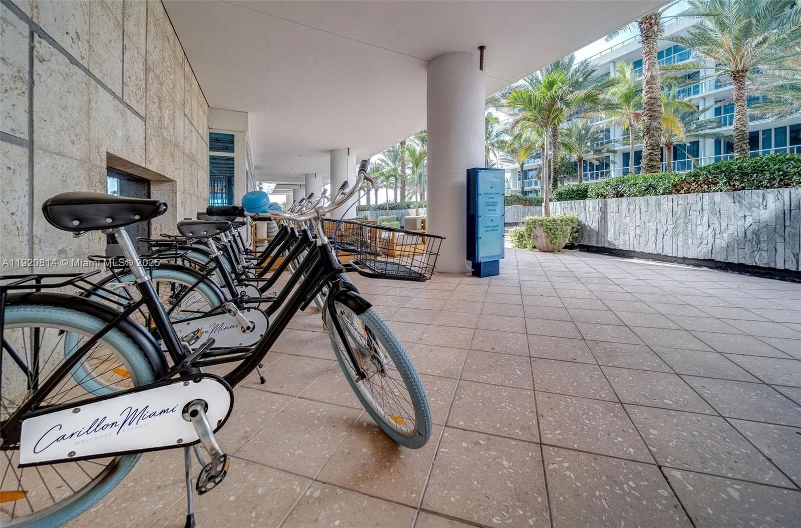 6801 Collins Ave 822(Door#) 805 (Legal#) photo 21