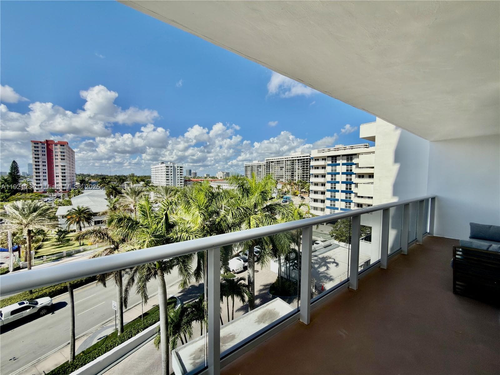 3140 S Ocean Dr 512 photo 20