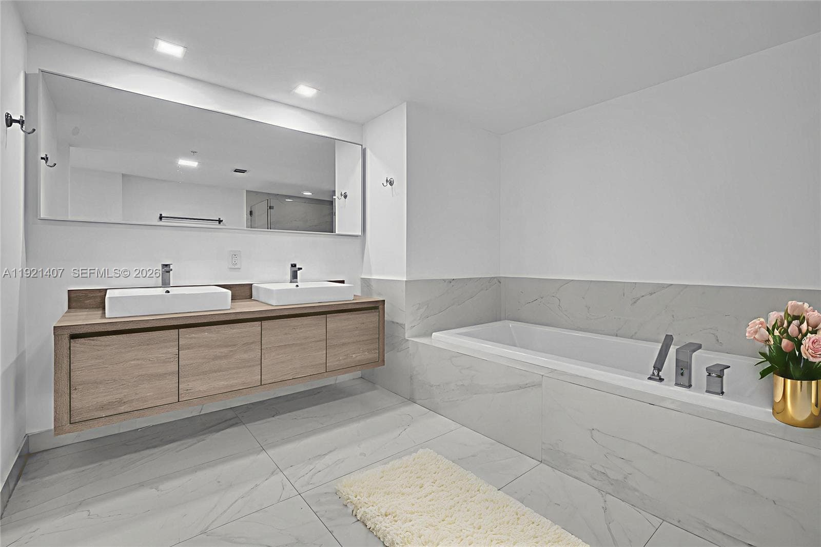 400 Sunny Isles Blvd 1519 photo 22