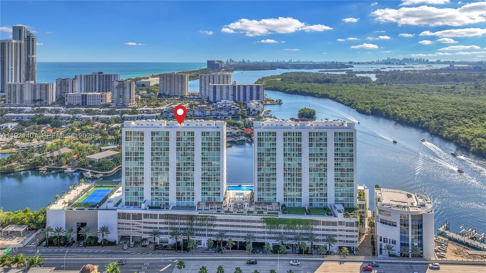 400 Sunny Isles Blvd 1519 photo 3