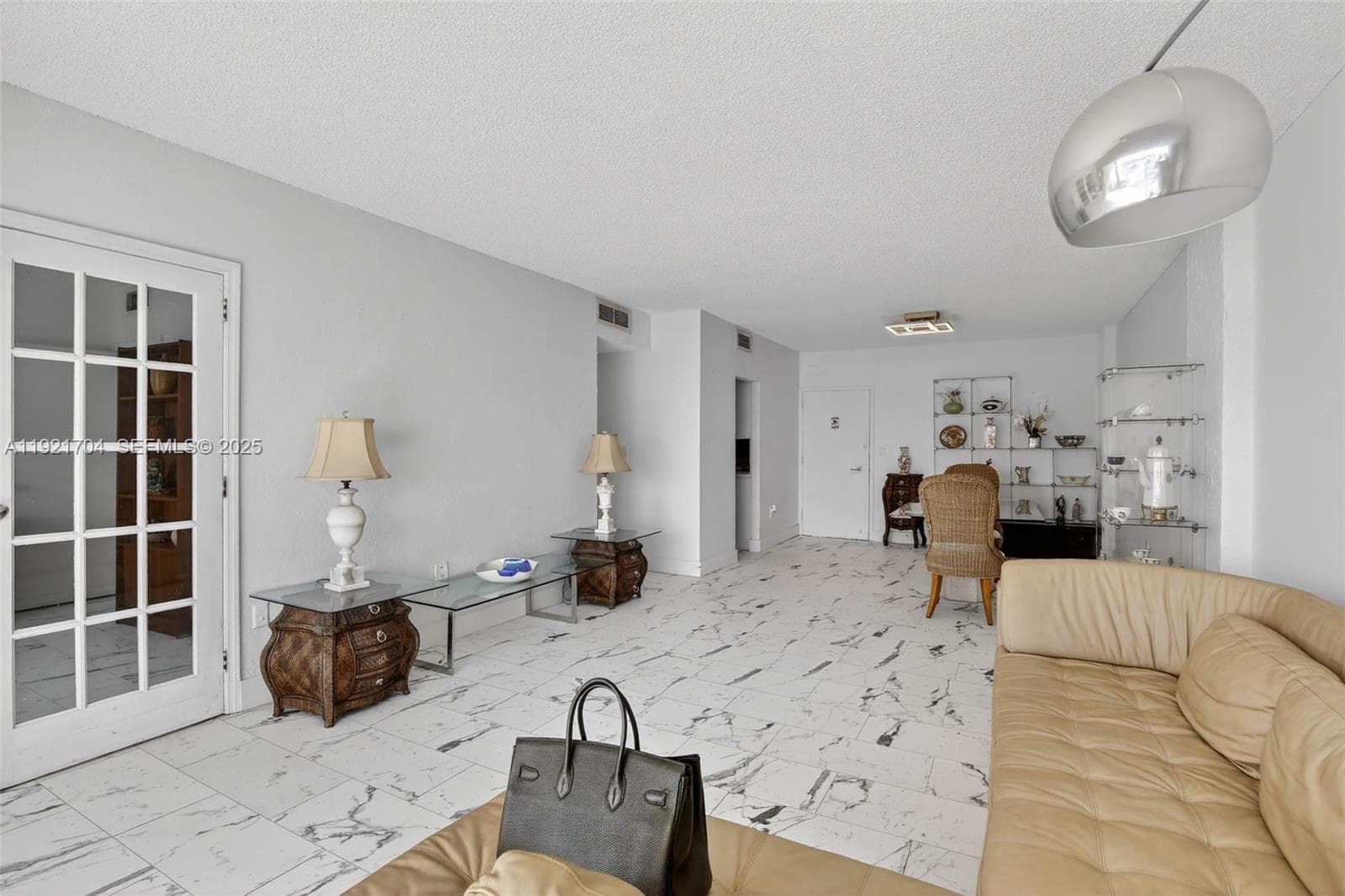300 Bayview Dr 308 photo 22