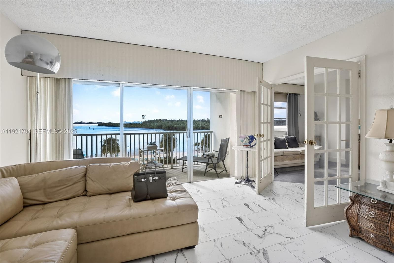 300 Bayview Dr 308 photo 21