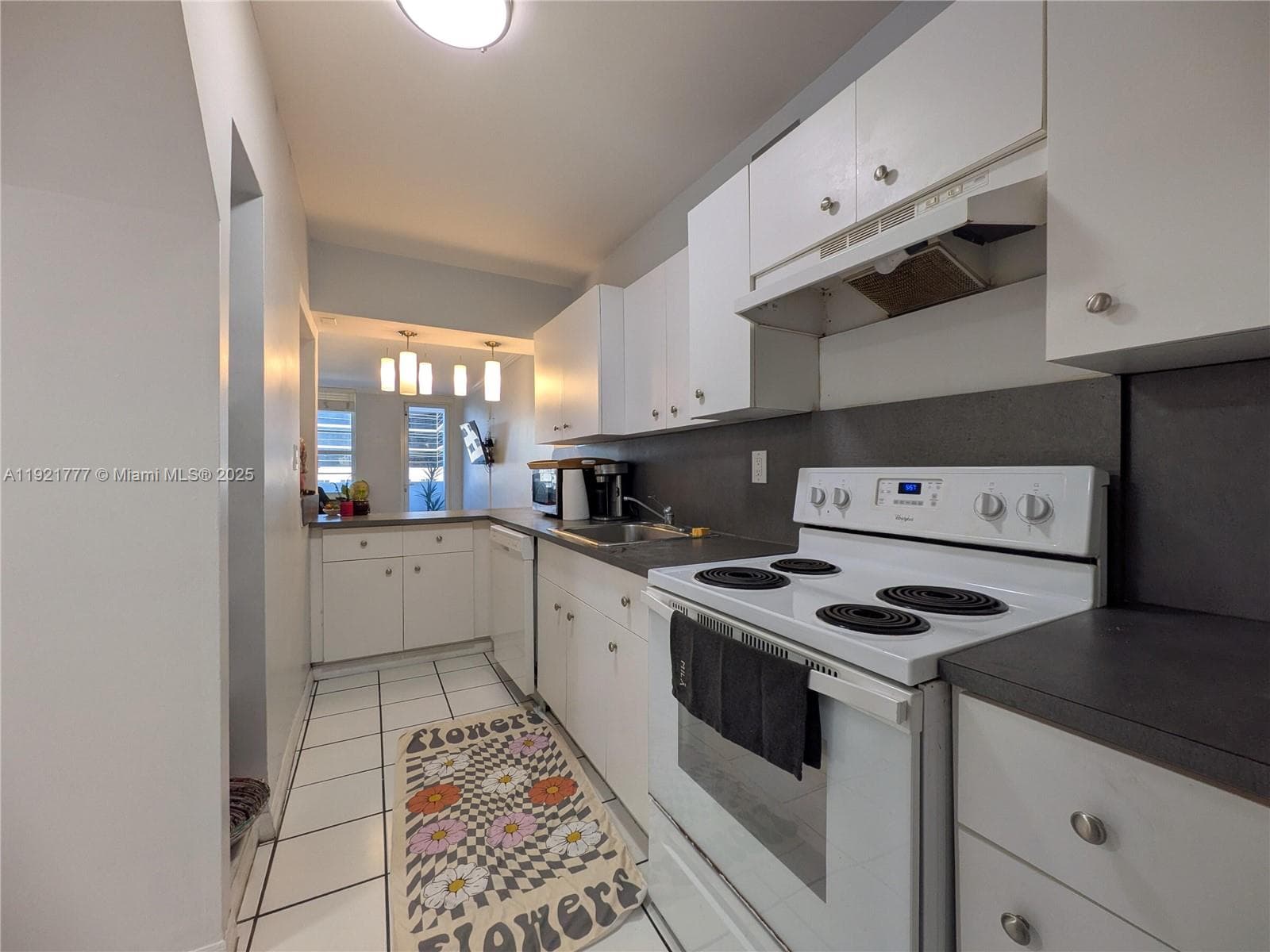 100 Lincoln Rd 904 photo 14