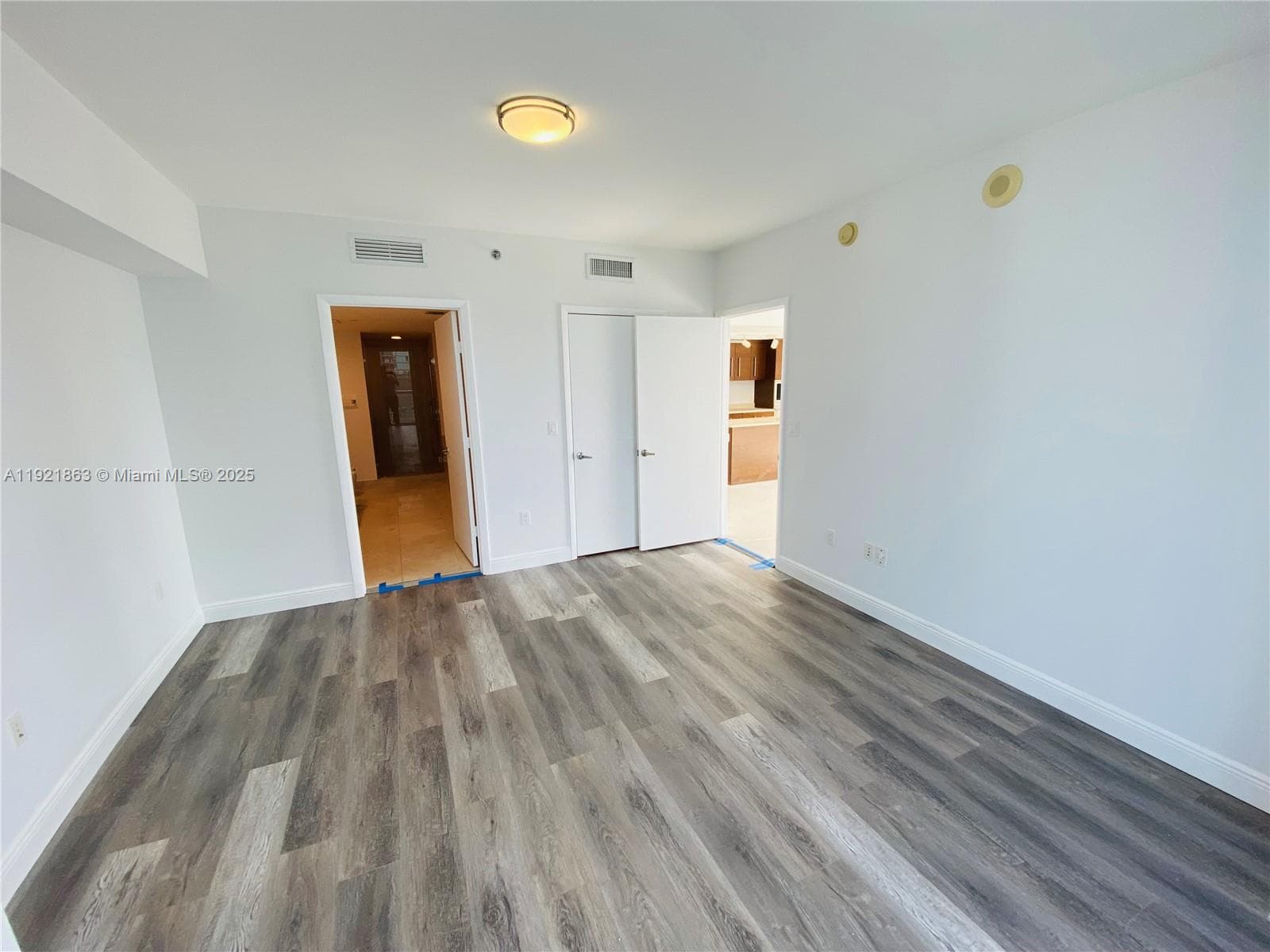 475 Brickell Ave 3715 photo 11