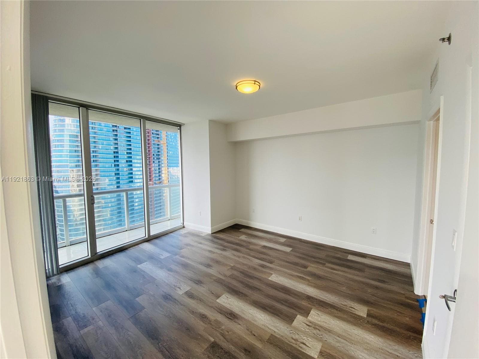 475 Brickell Ave 3715 photo 8