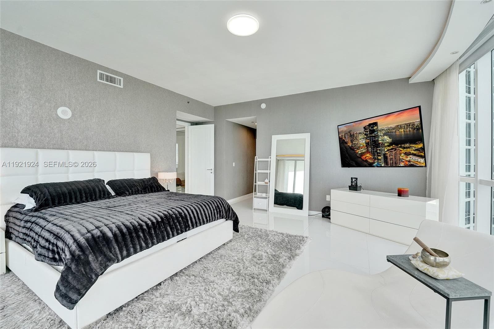 15811 Collins Ave 1601 photo 23