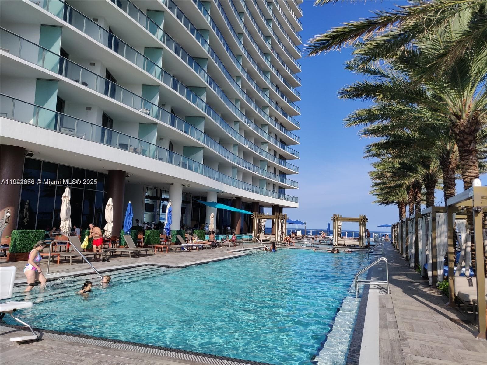 4111 S Ocean Dr 1506 photo 8