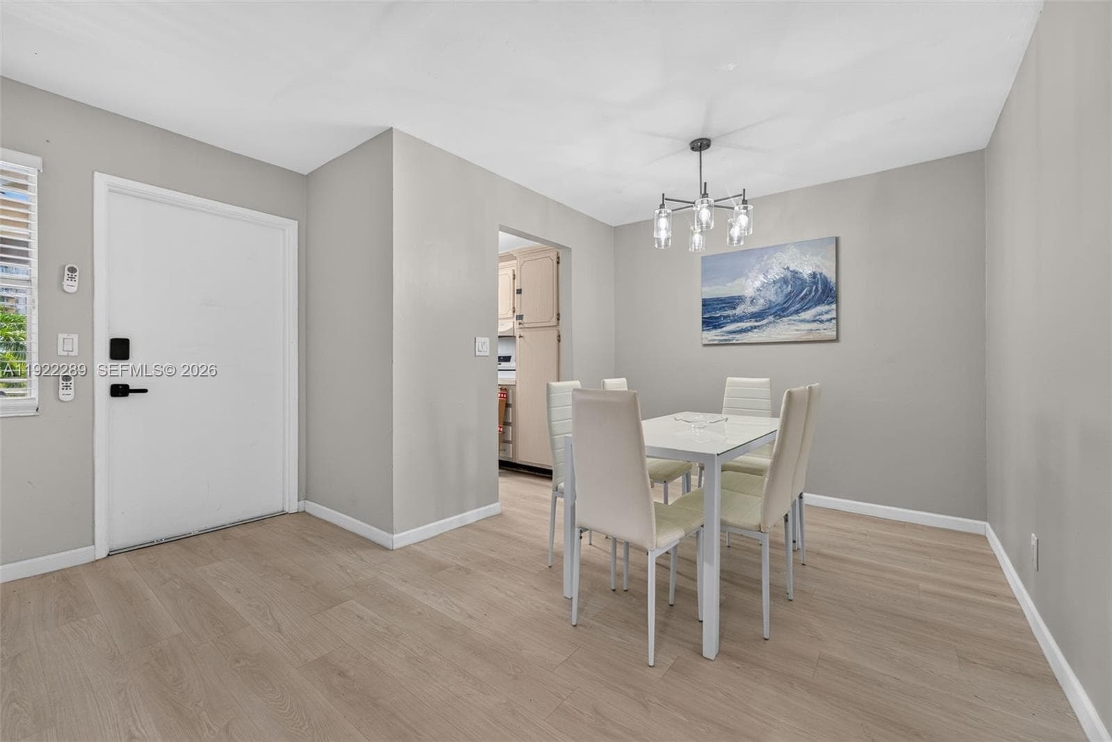 300 Layne Blvd 303 photo 7