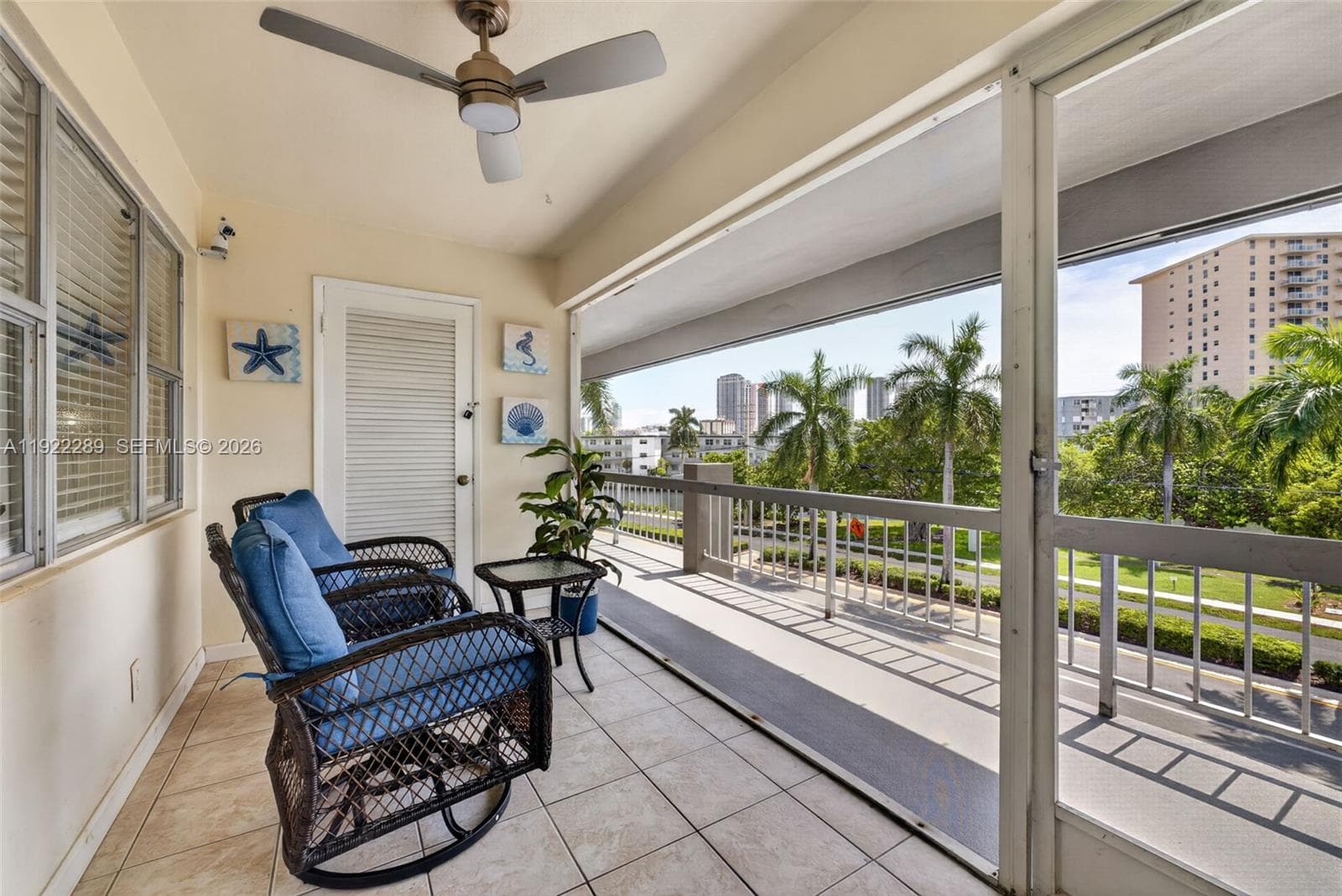 300 Layne Blvd 303 photo 1
