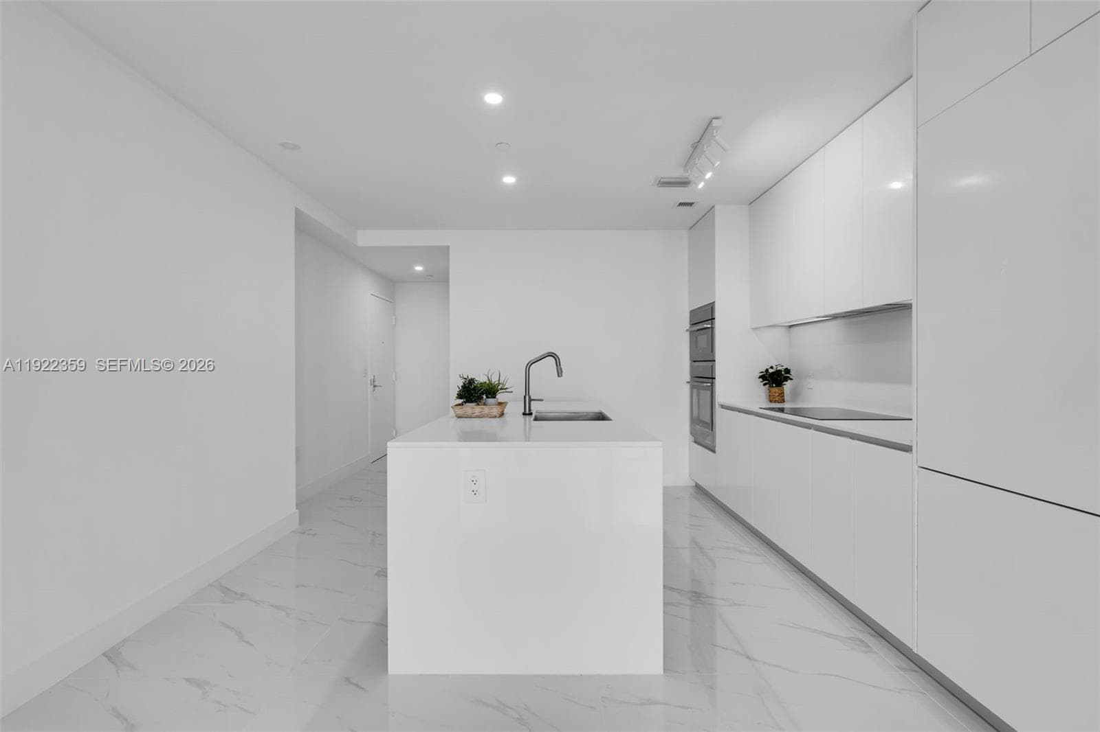 700 NE 24 street 2003 photo 12