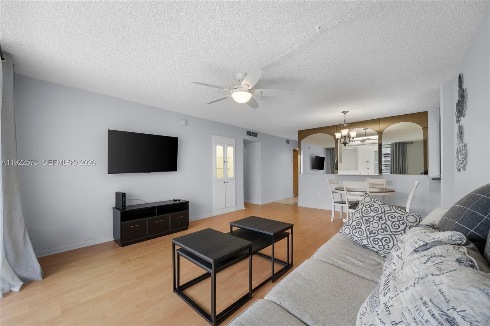 3551 NE 169th St 212 photo 2