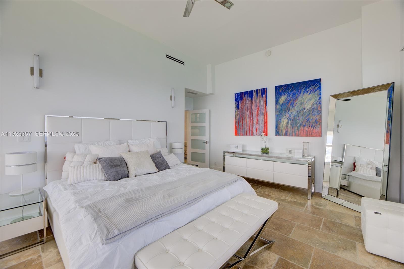 3725 S Ocean Dr PH02 photo 3