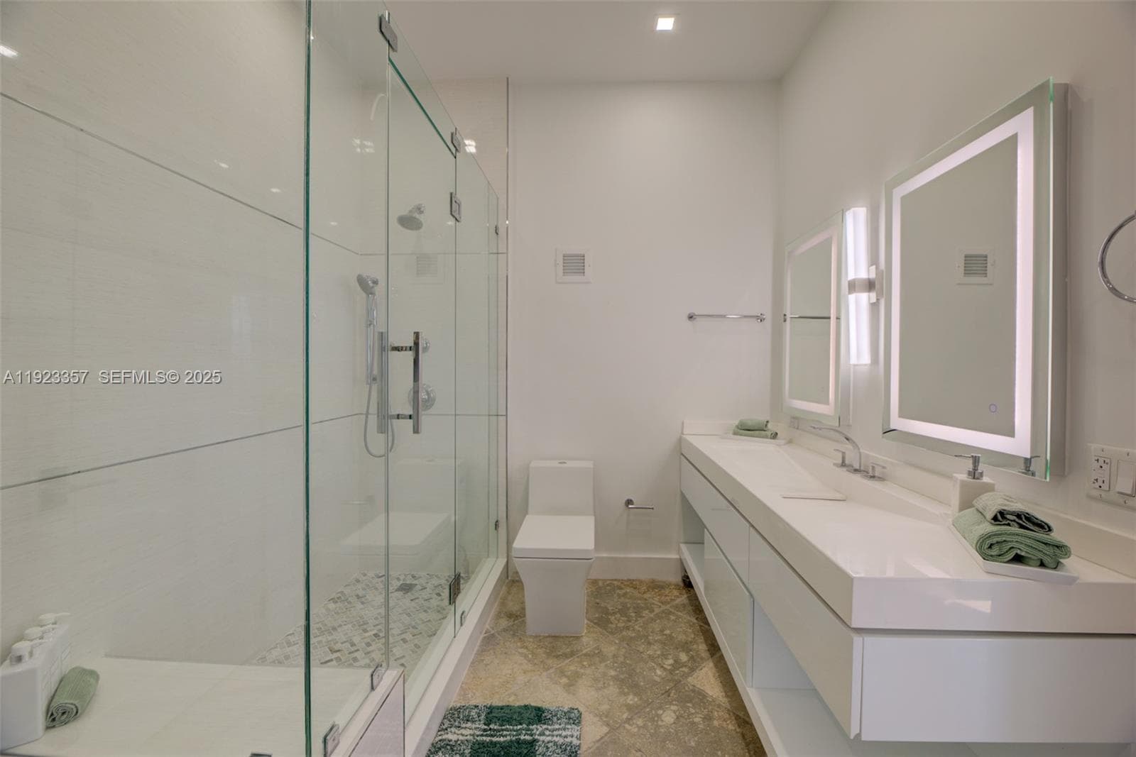 3725 S Ocean Dr PH02 photo 5