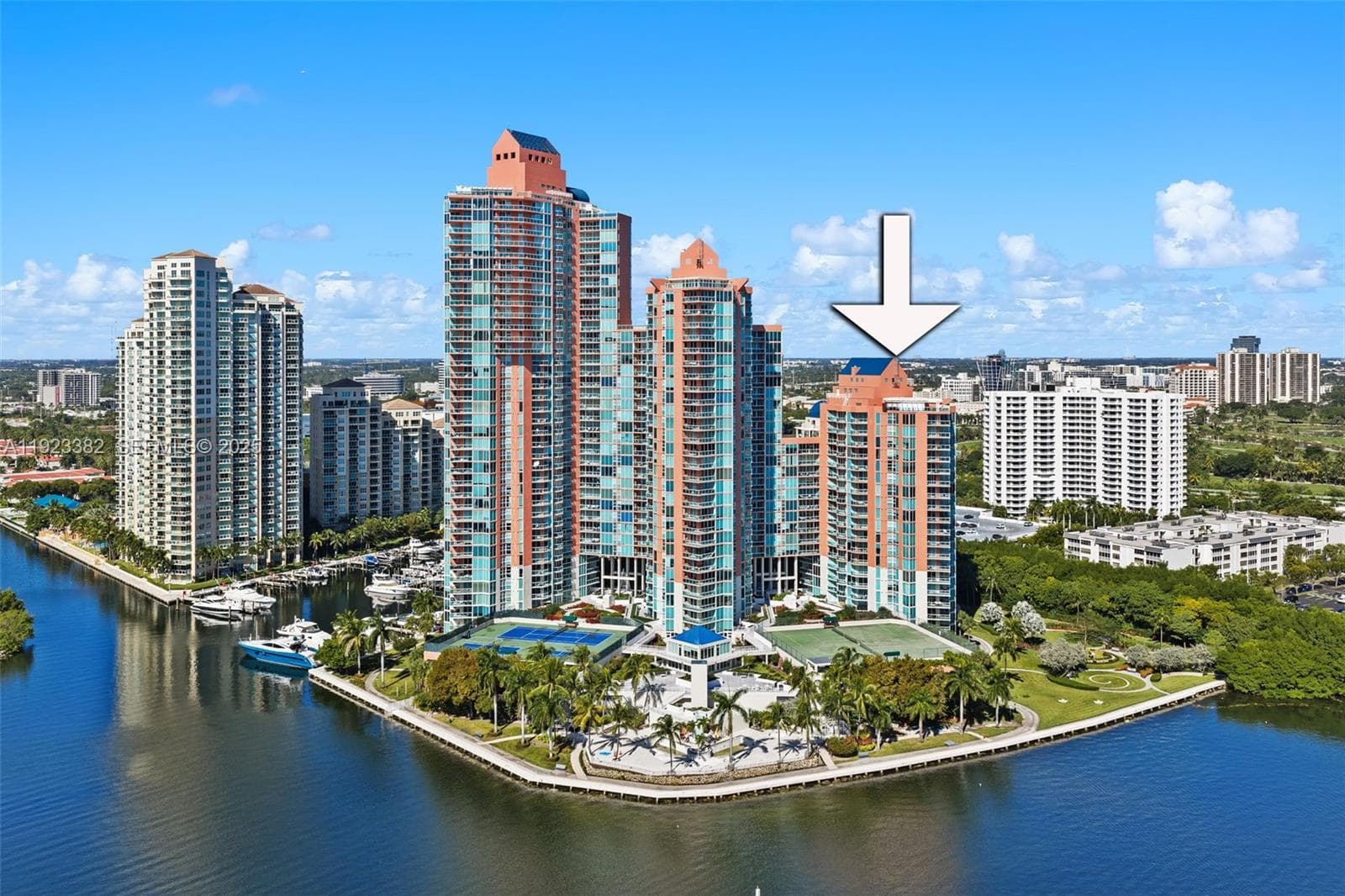 3370 Hidden Bay Dr 2102 photo 3