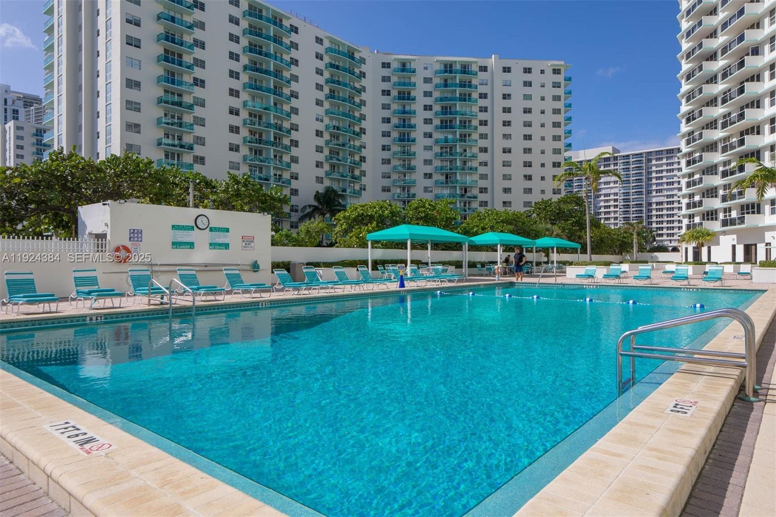 3725 S Ocean Dr 601 photo 18