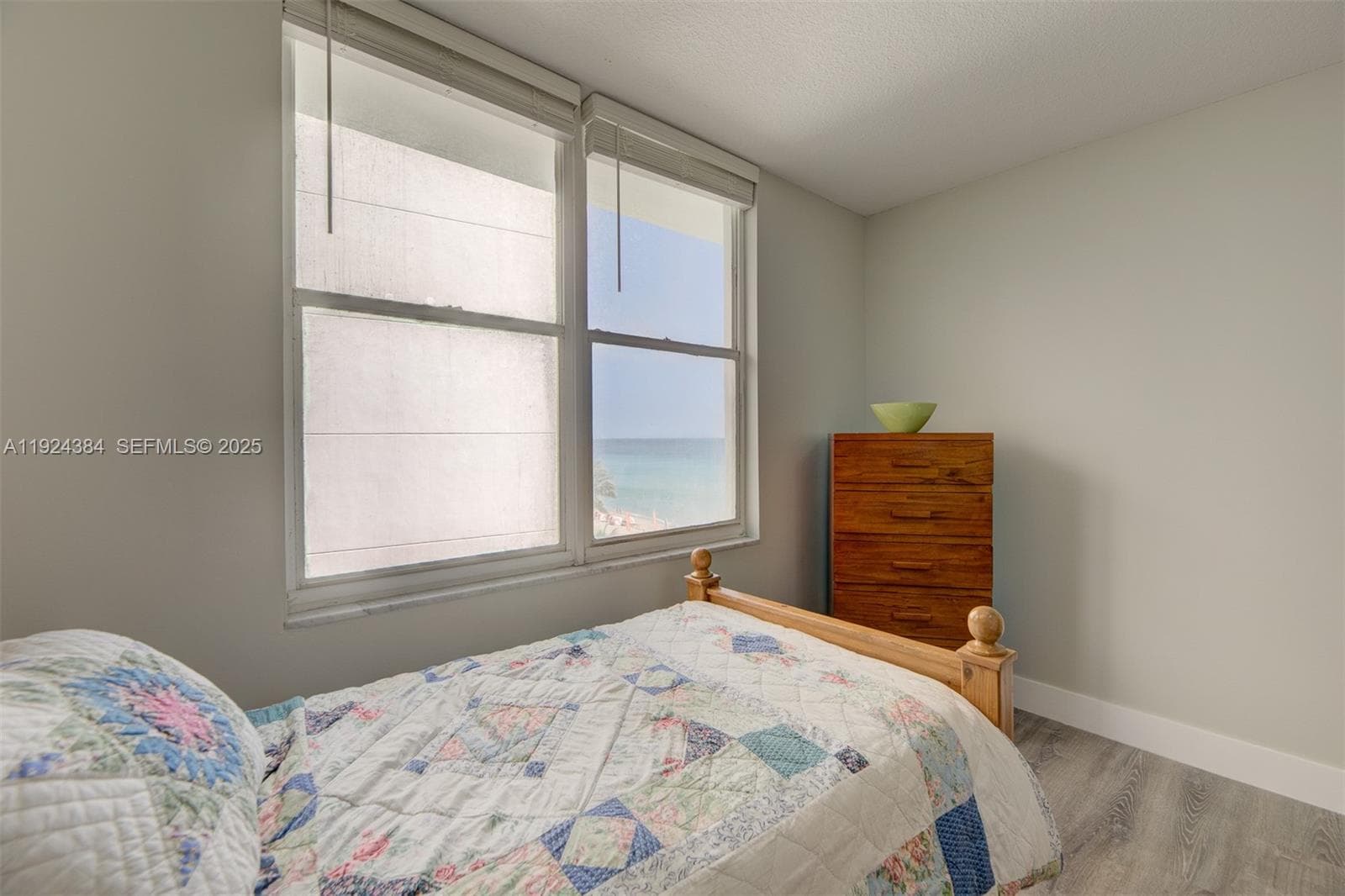 3725 S Ocean Dr 601 photo 15