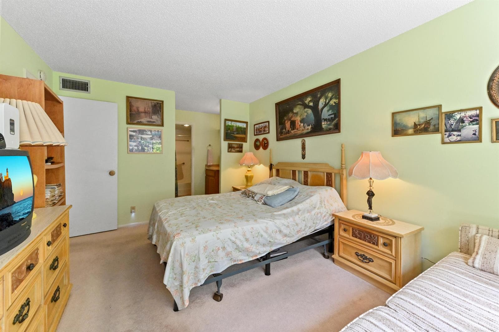 368 Lake Frances Drive photo 14