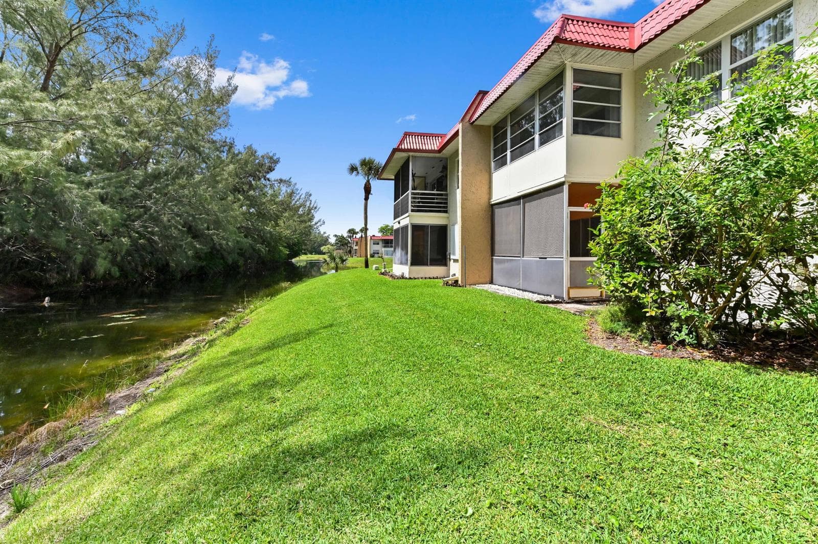 368 Lake Frances Drive photo 19