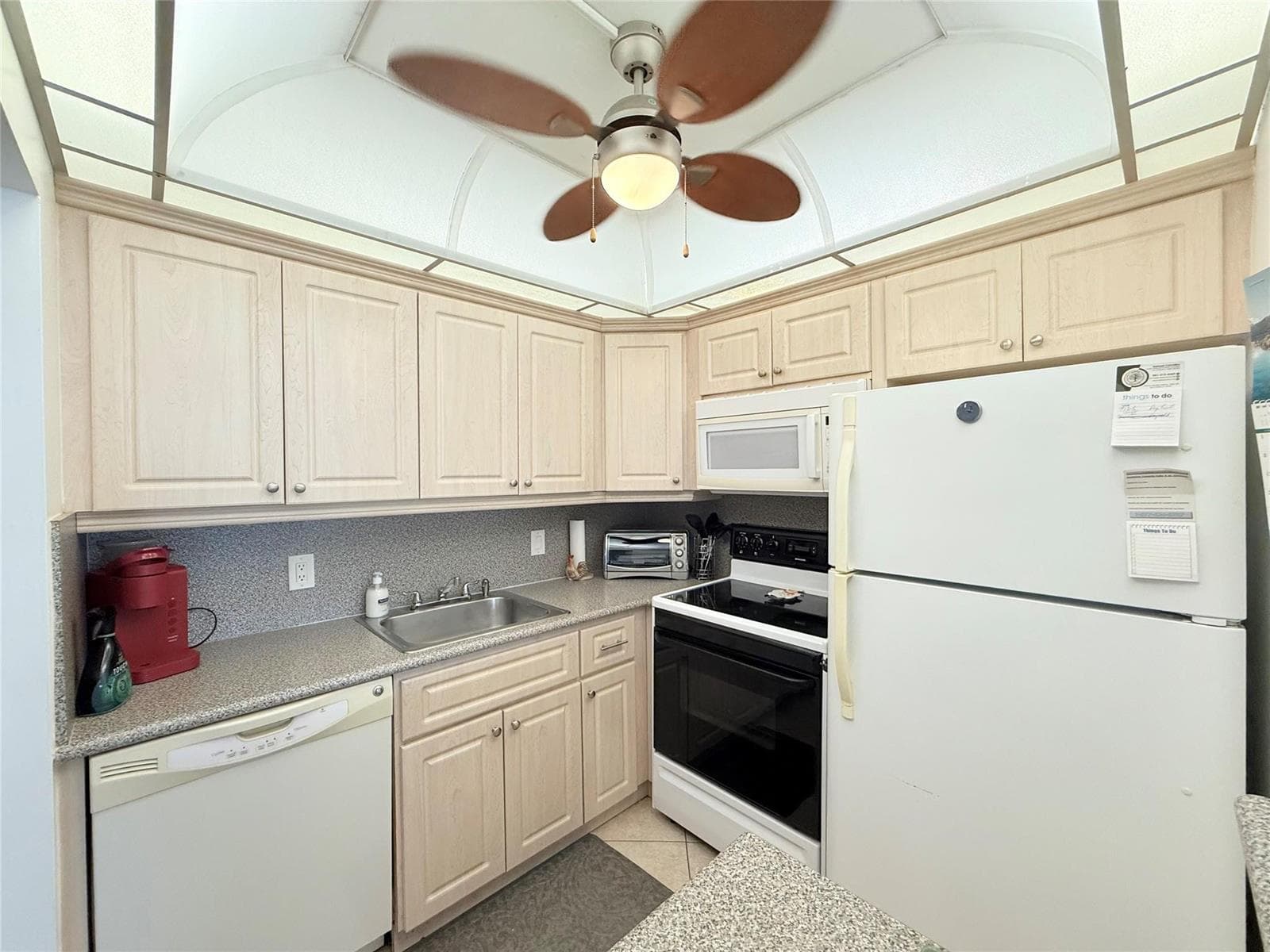 53 Markham C 53 photo 3