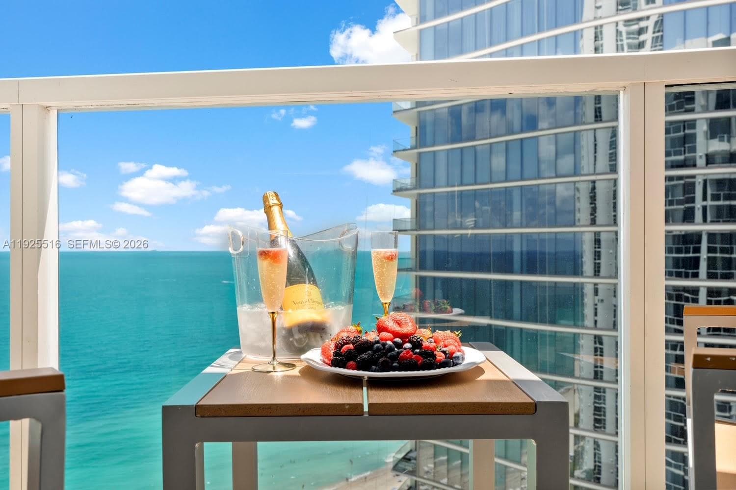 18001 Collins Ave 2512 photo 6