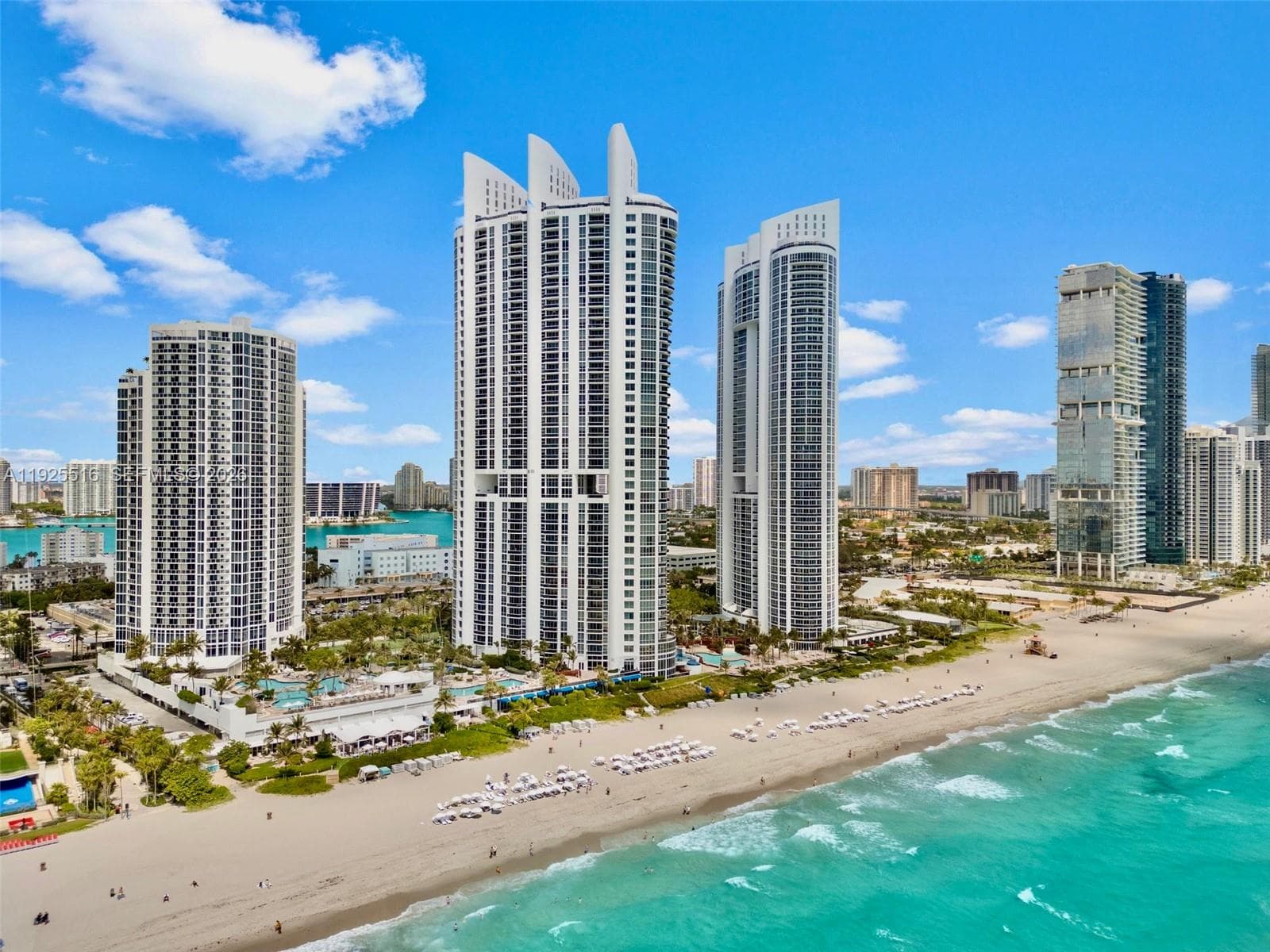 18001 Collins Ave 2512 photo 22