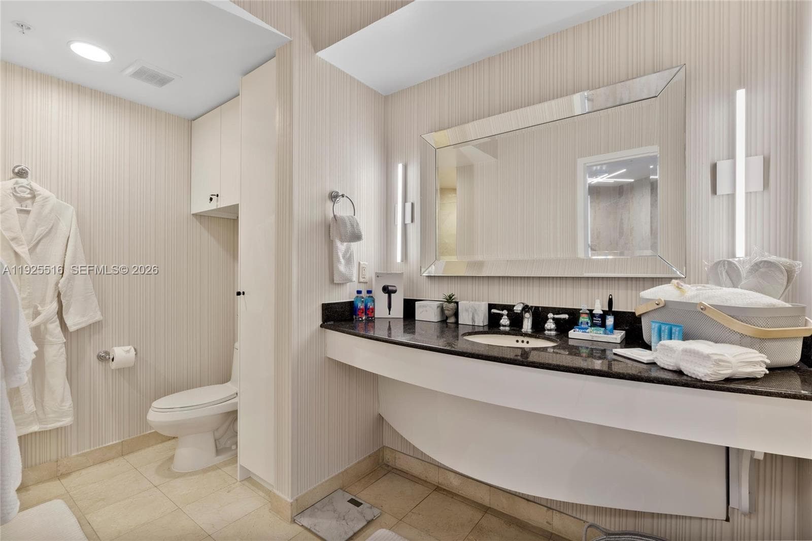 18001 Collins Ave 2512 photo 15
