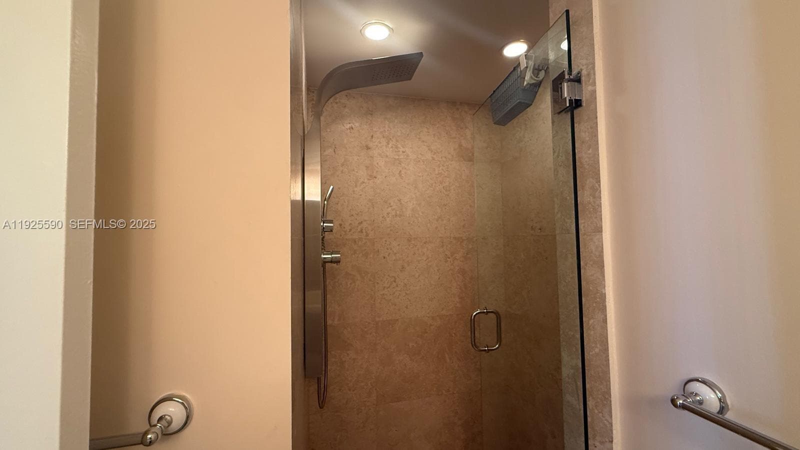 100 Lincoln Rd 1108 photo 6
