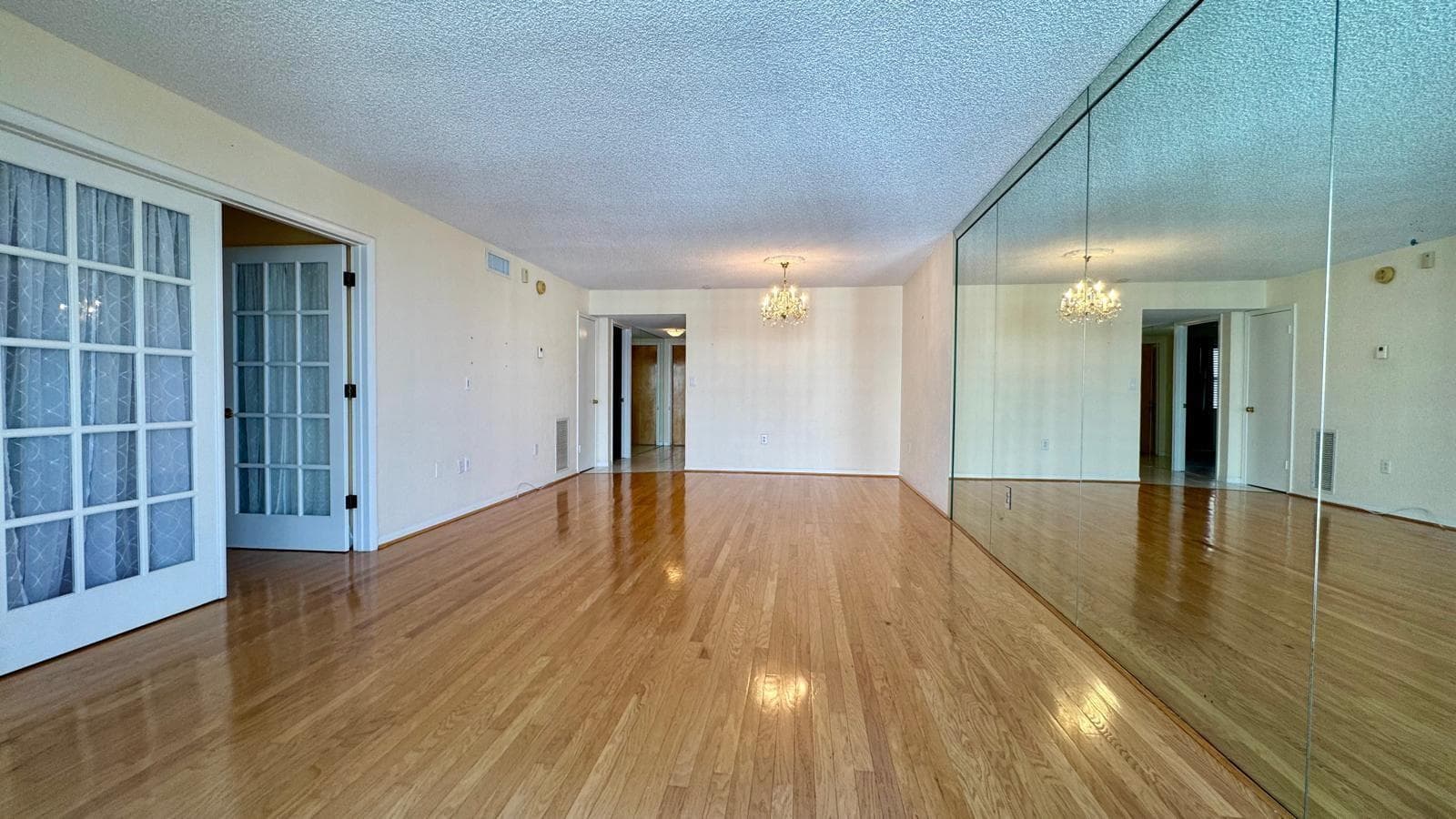 3100 NE 48th Street 908 photo 6