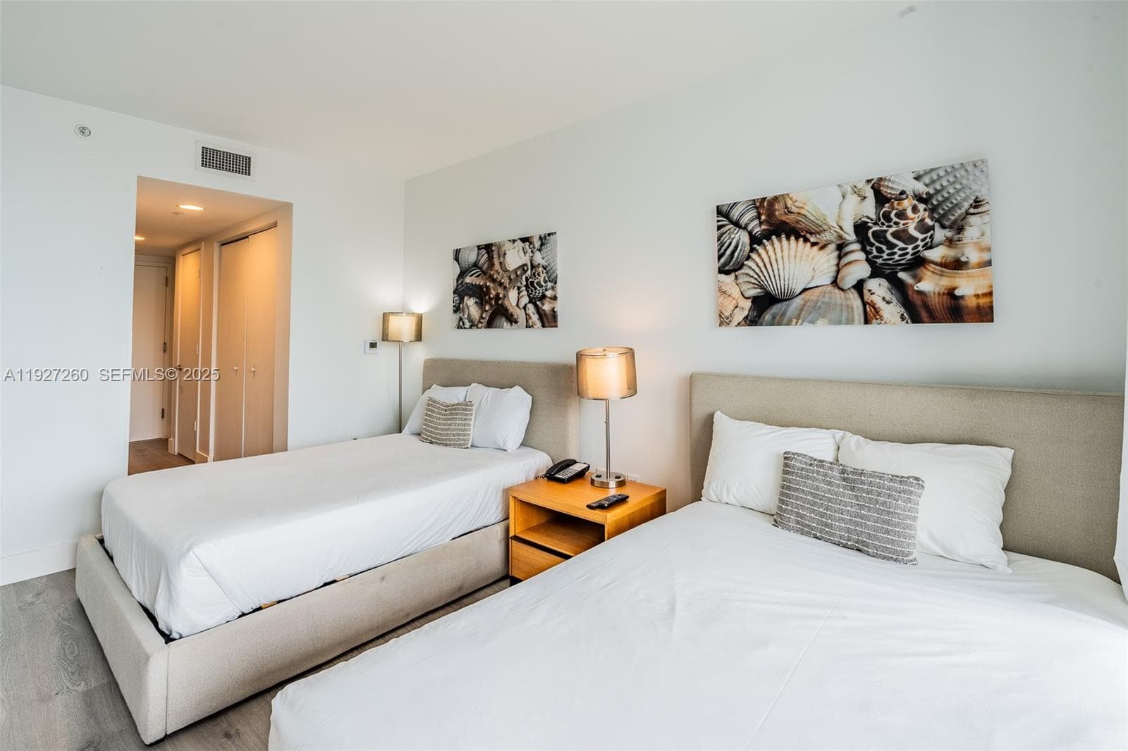 2602 E Hallandale Beach Blvd R809 photo 20
