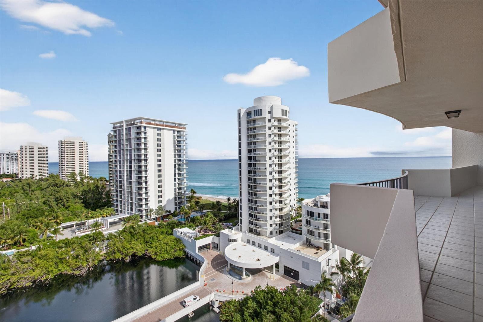 4200 N Ocean Drive 2-1606 photo 2